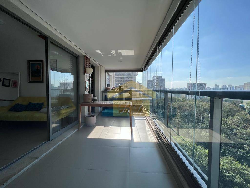 Apartamento para alugar com 2 quartos, 68m² - Foto 15