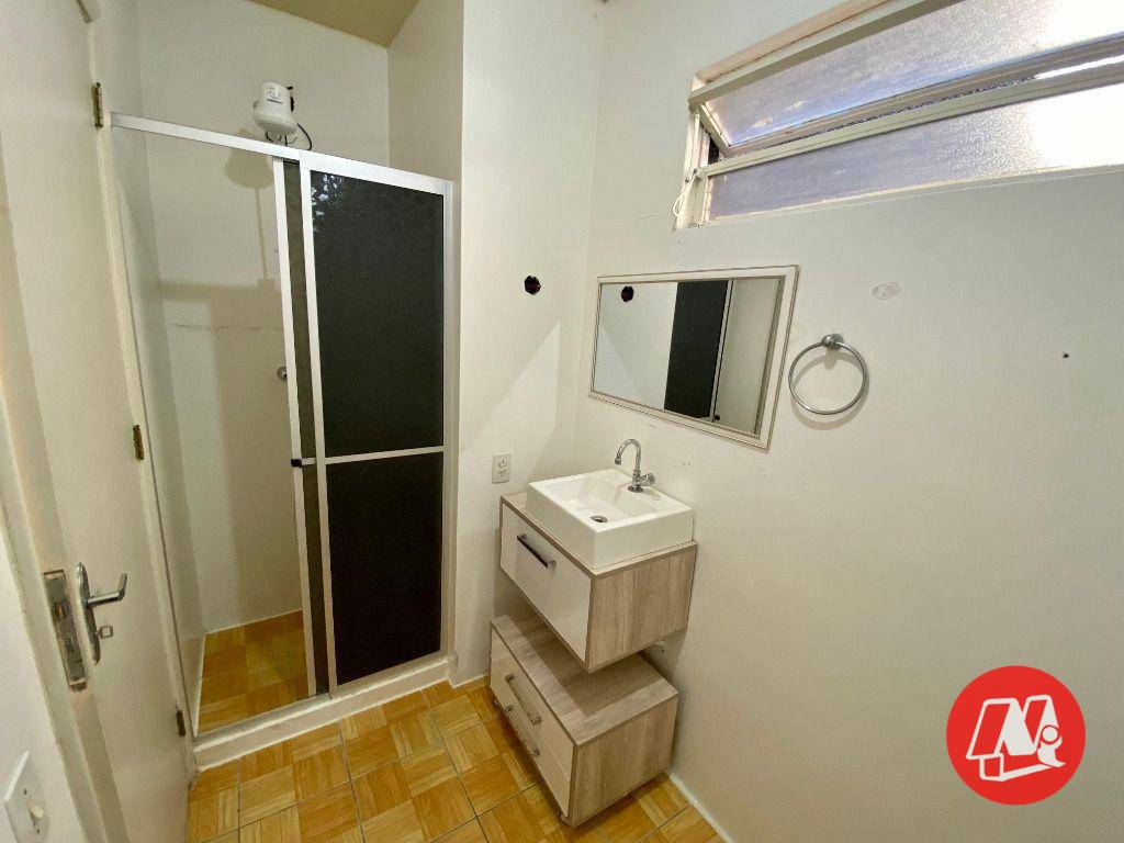 Apartamento para alugar com 1 quarto, 47m² - Foto 12