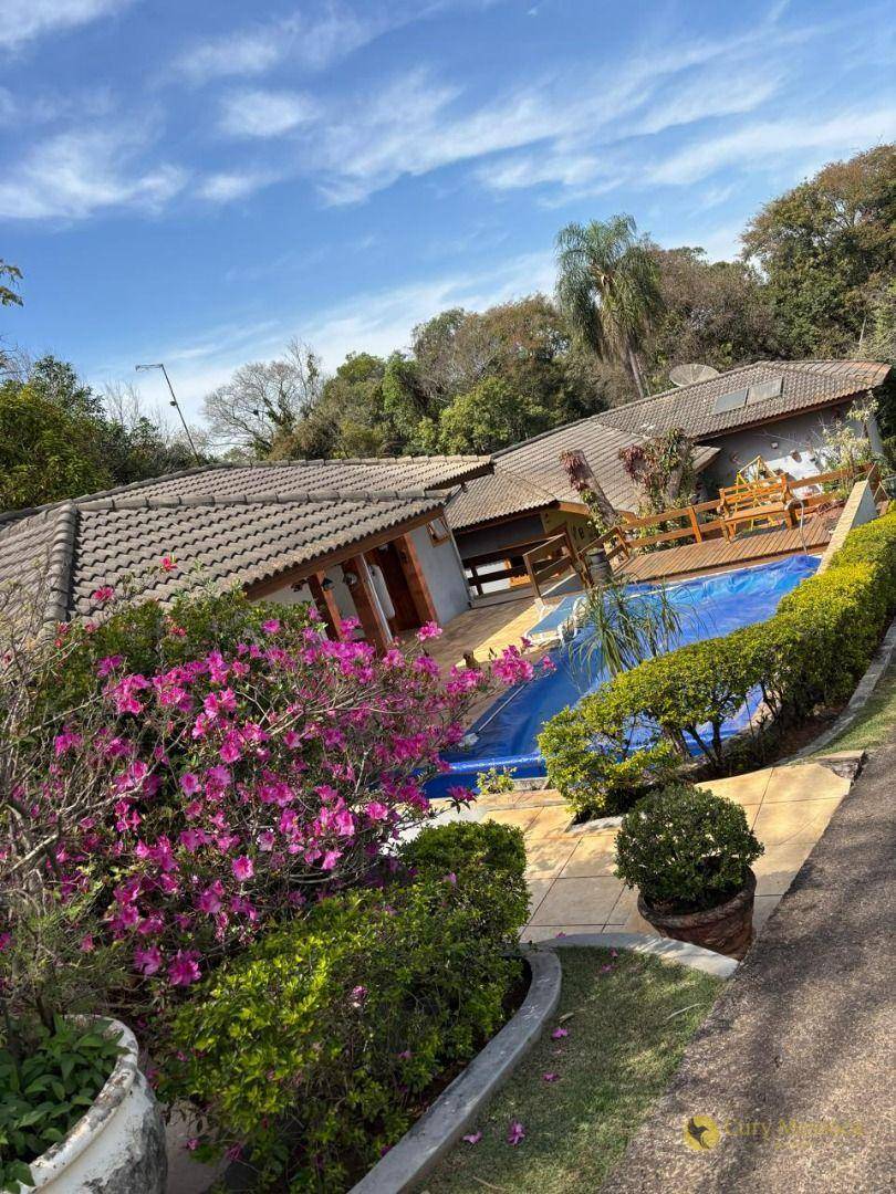 Chácara, 2 quartos, 2185 m² - Foto 1