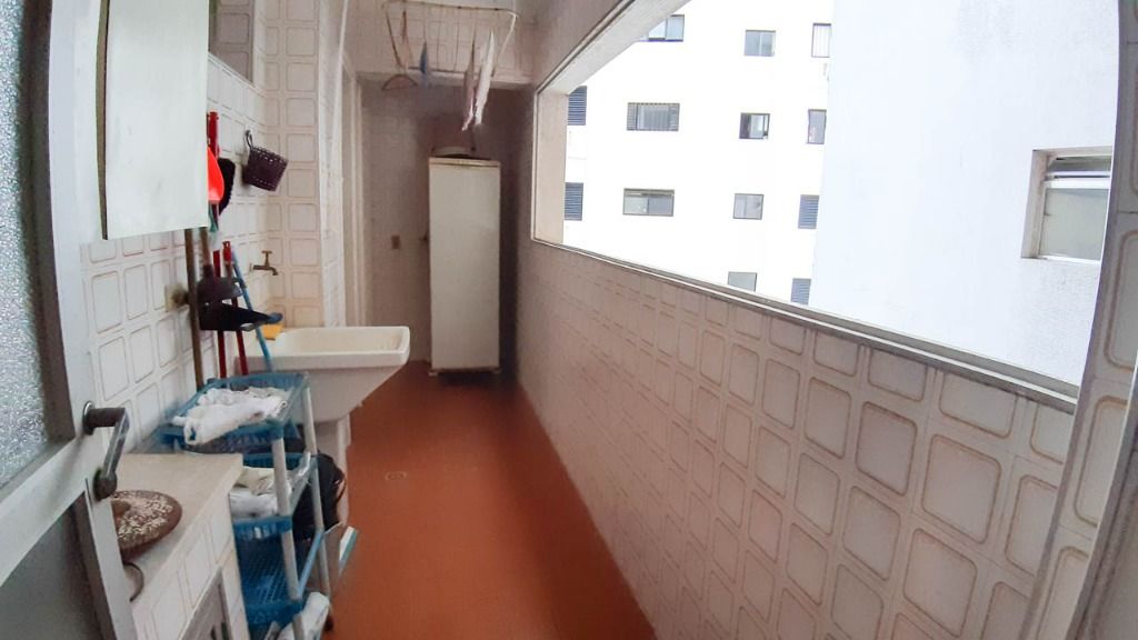 Apartamento à venda com 3 quartos, 120m² - Foto 23