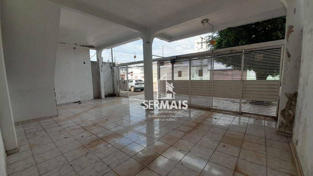 Casa, 4 quartos, 350 m² - Foto 3