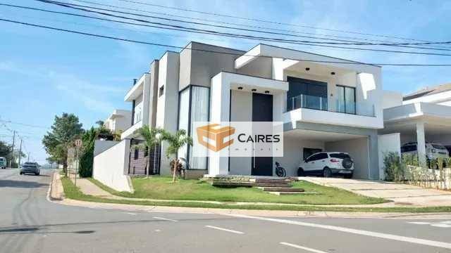 Casa de Condomínio à venda com 3 quartos, 303m² - Foto 1