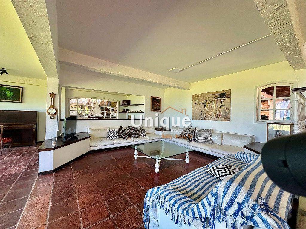 Casa à venda com 4 quartos, 386m² - Foto 11