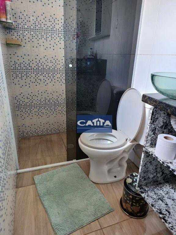 Sobrado à venda com 8 quartos, 300m² - Foto 7