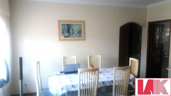 Apartamento à venda com 2 quartos, 110m² - Foto 2