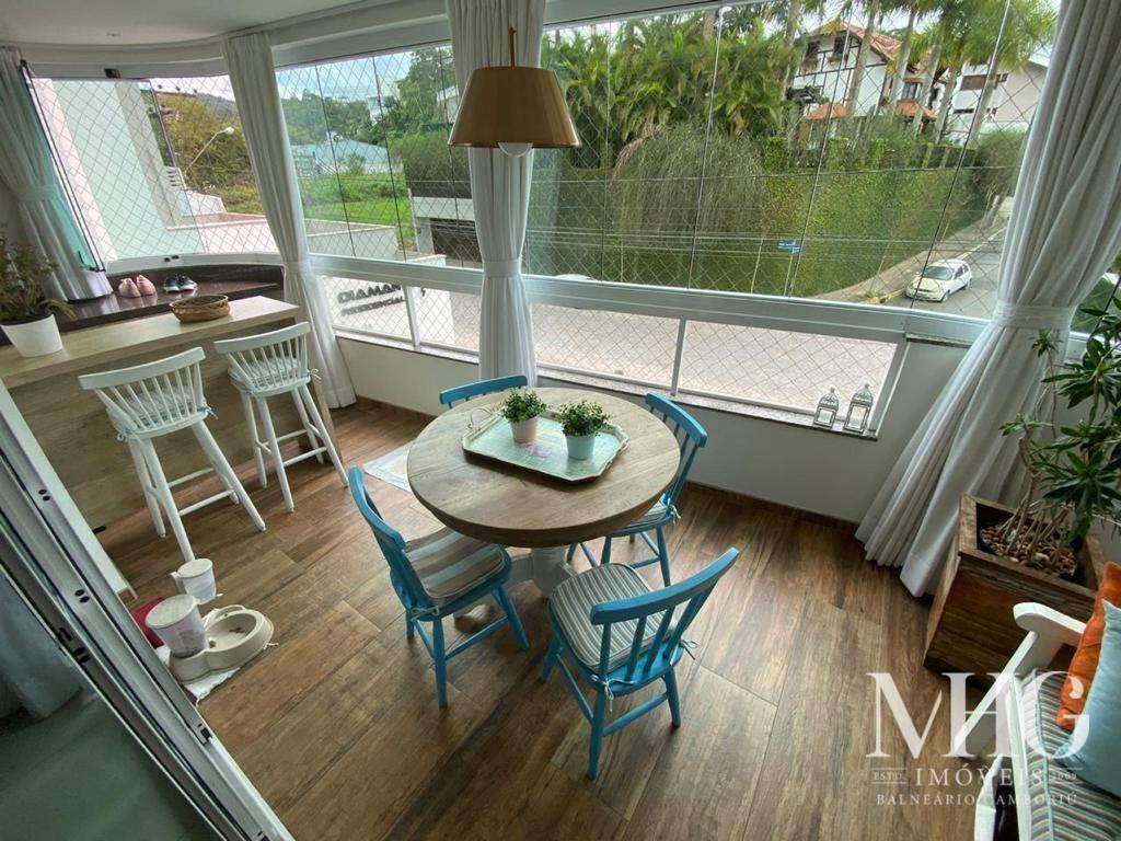 Apartamento à venda com 3 quartos, 174m² - Foto 7
