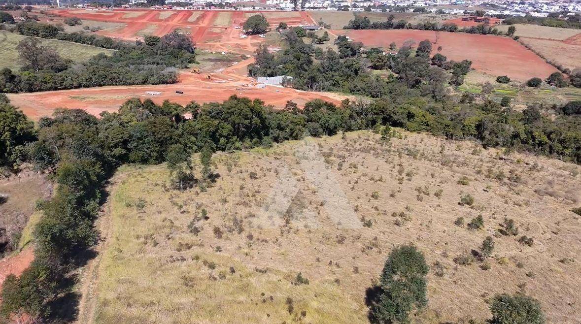 Terreno, 24 hectares - Foto 1