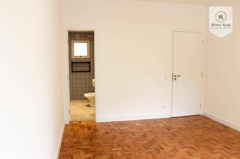 Apartamento à venda com 3 quartos, 150m² - Foto 12