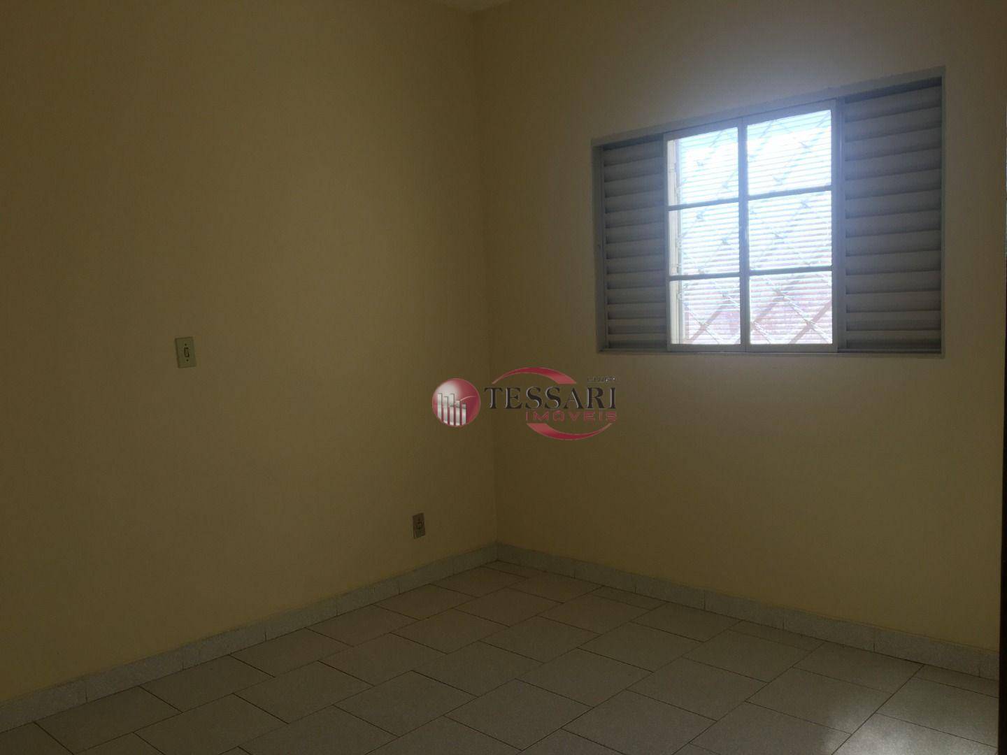 Casa à venda com 5 quartos, 192m² - Foto 11