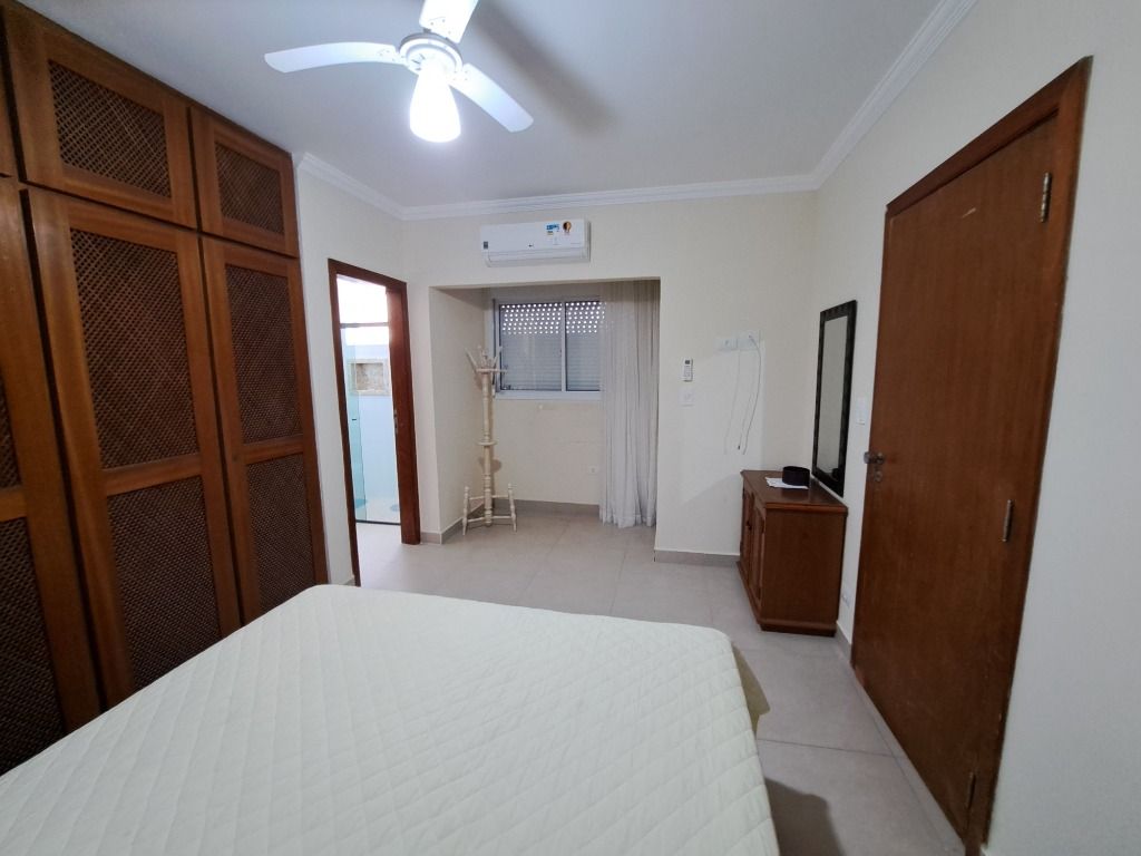 Apartamento à venda com 3 quartos, 140m² - Foto 9