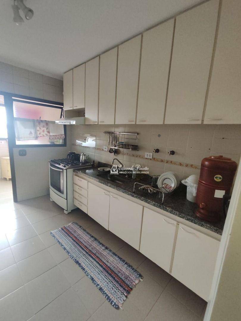 Apartamento à venda com 3 quartos, 220m² - Foto 20