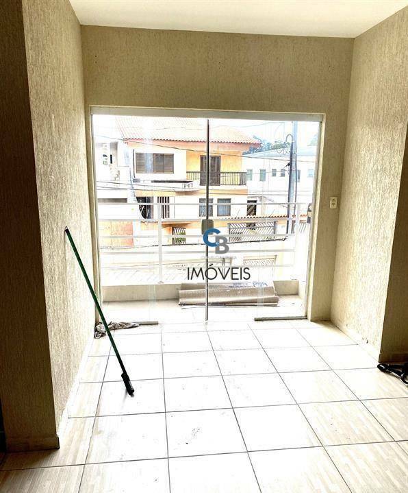 Sobrado à venda com 3 quartos, 150m² - Foto 4