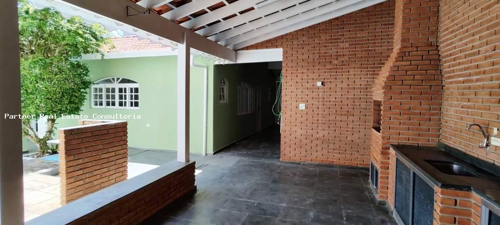 Casa de Condomínio à venda com 3 quartos, 422m² - Foto 6