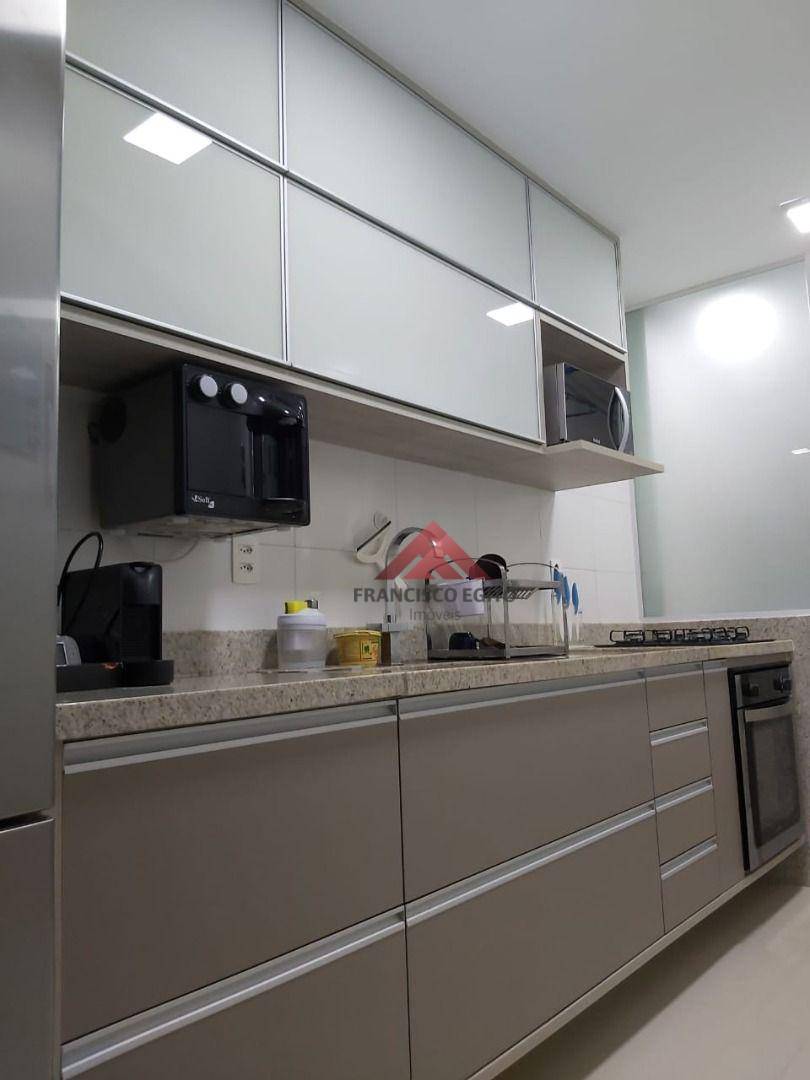 Apartamento à venda com 3 quartos, 90m² - Foto 9