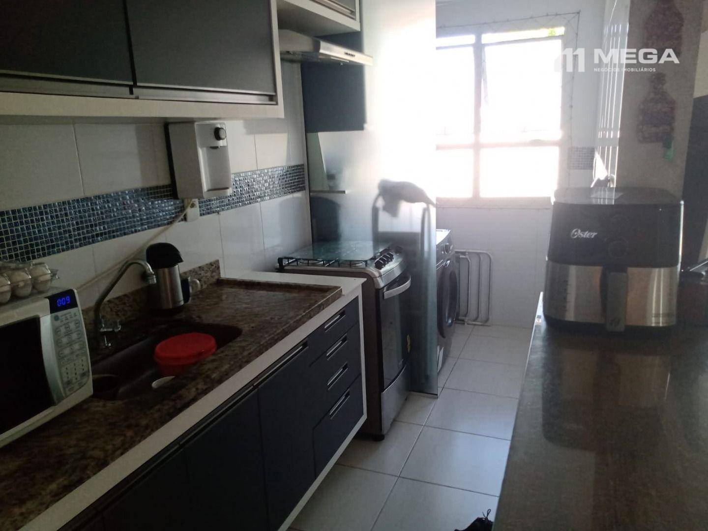 Apartamento à venda com 2 quartos, 60m² - Foto 16