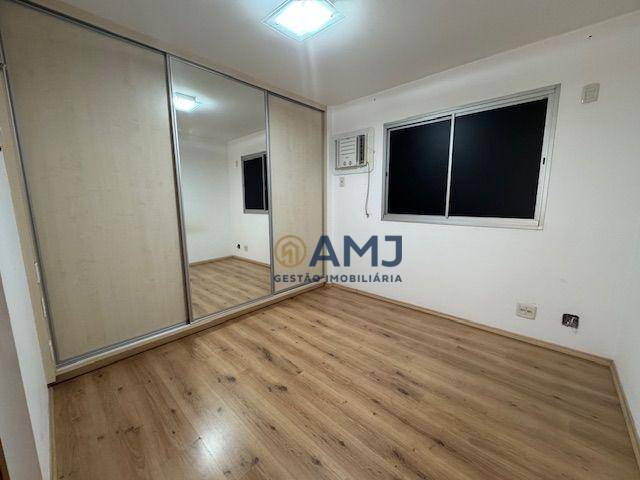 Apartamento à venda com 2 quartos, 71m² - Foto 9