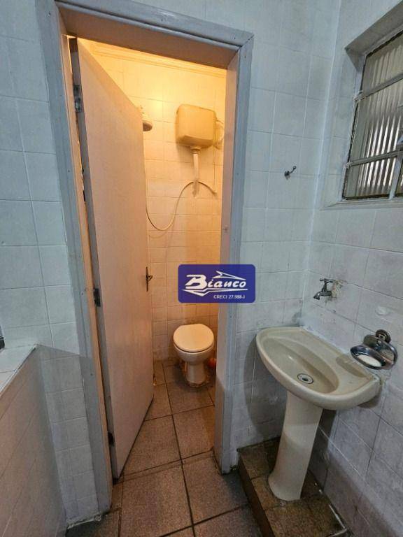 Sobrado à venda com 3 quartos, 100m² - Foto 9