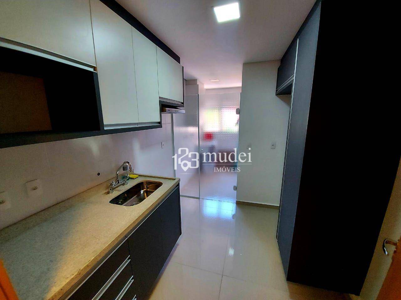 Apartamento para alugar com 3 quartos, 84m² - Foto 11