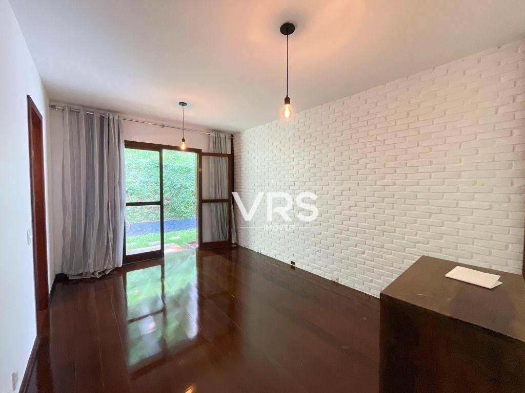 Casa de Condomínio à venda com 5 quartos, 258m² - Foto 20