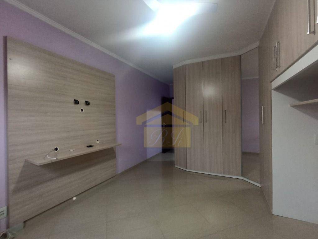 Sobrado à venda com 3 quartos, 179m² - Foto 13