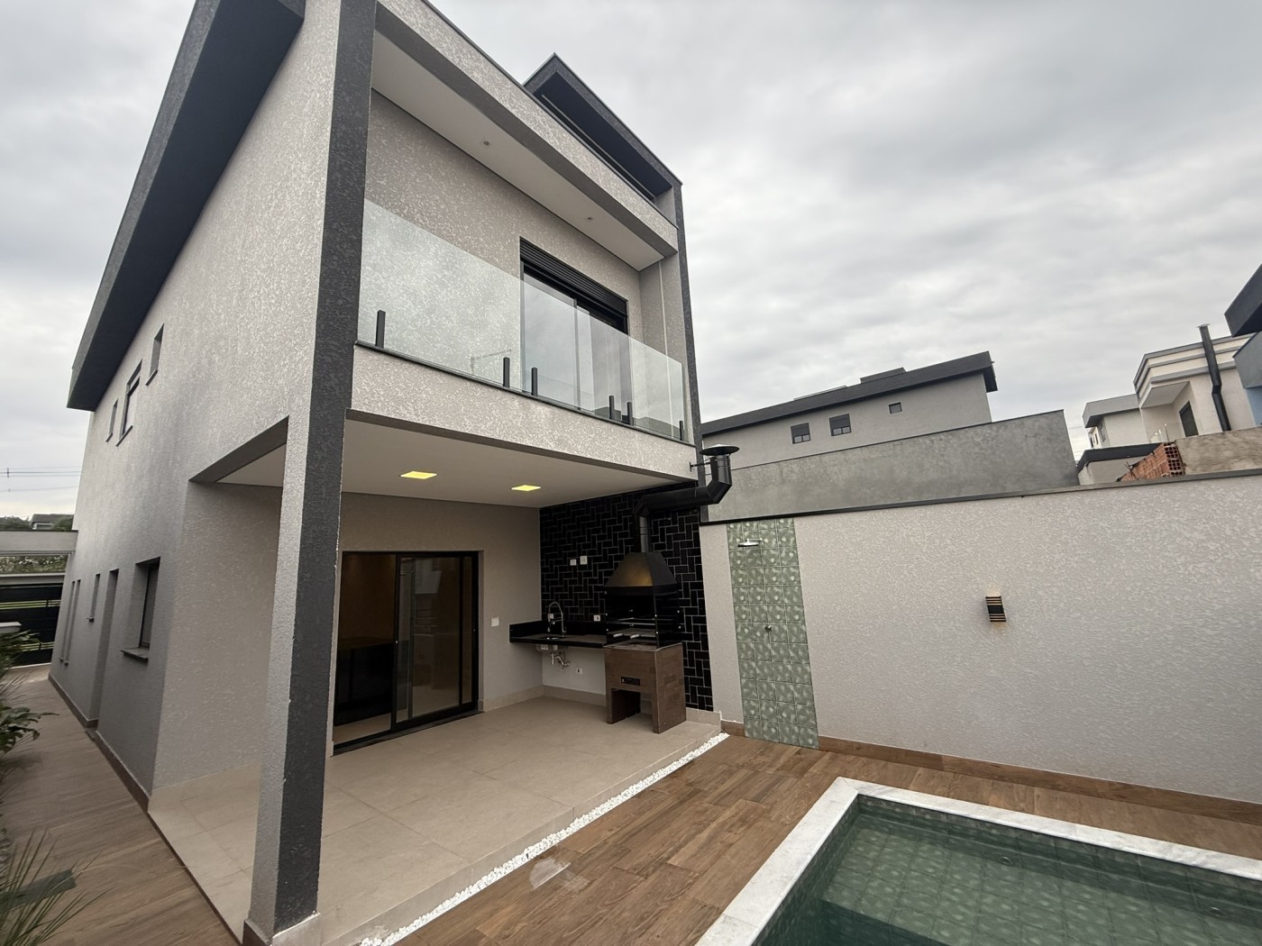 Casa à venda com 3 quartos, 140m² - Foto 14
