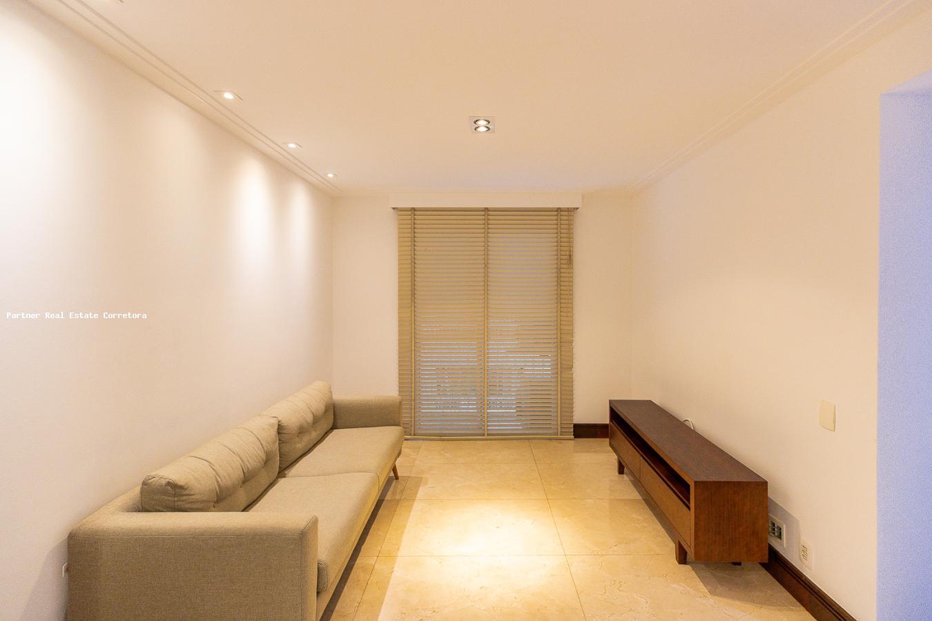 Apartamento à venda com 3 quartos, 207m² - Foto 29