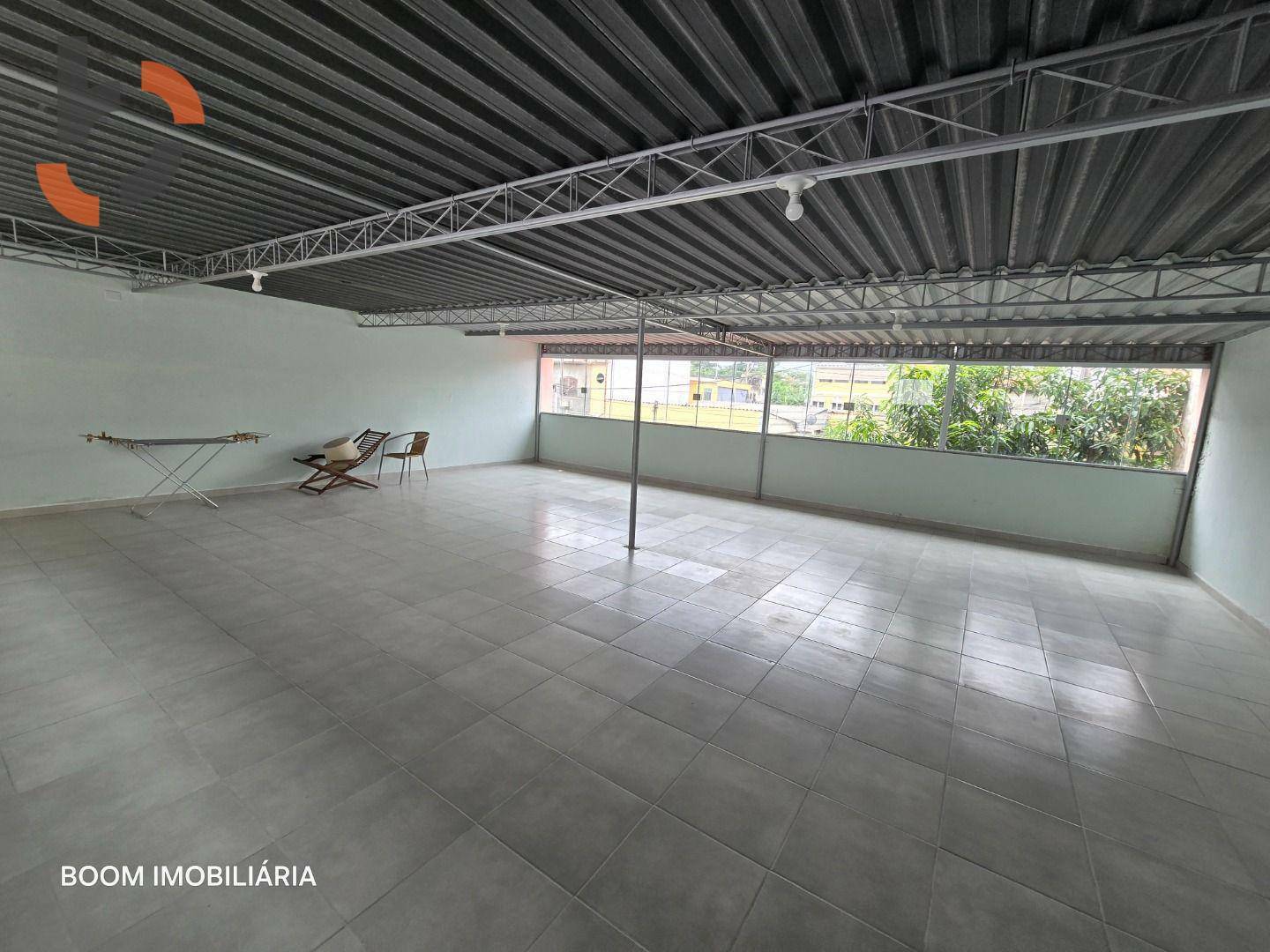 Casa à venda com 2 quartos, 200m² - Foto 16