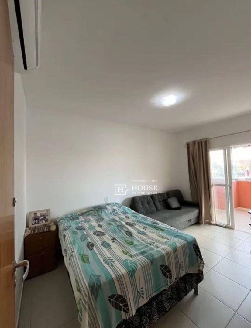 Apartamento à venda com 3 quartos, 125m² - Foto 8