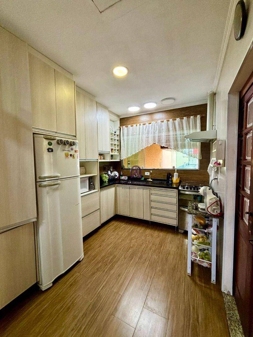 Casa, 4 quartos, 150 m² - Foto 3