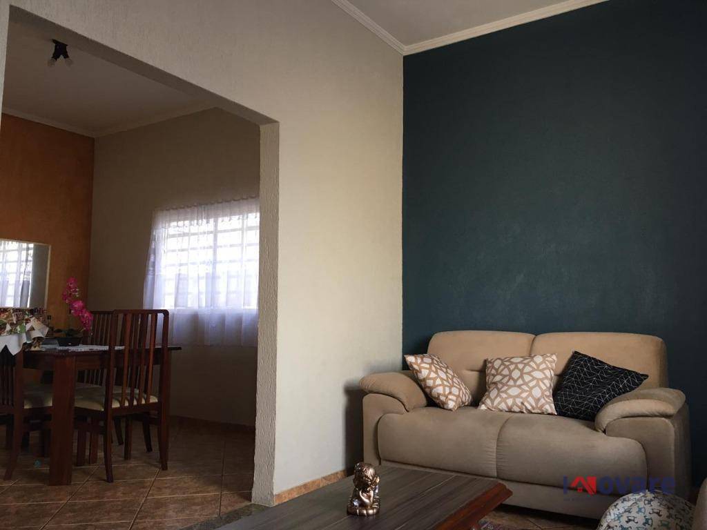 Casa à venda com 3 quartos, 160m² - Foto 18