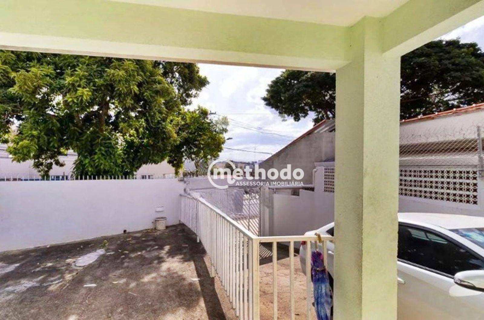 Casa à venda e aluguel com 3 quartos, 112m² - Foto 3