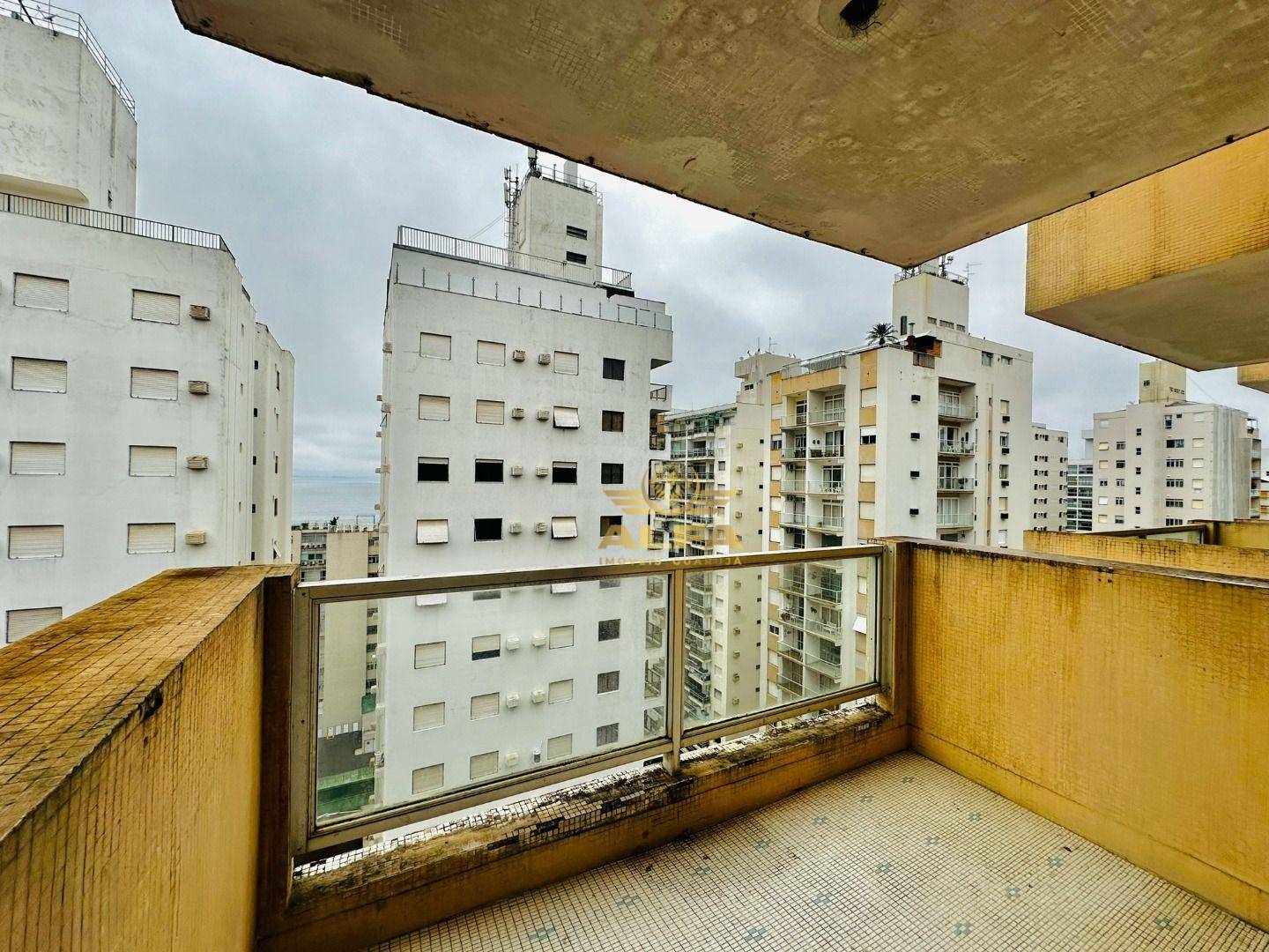 Apartamento à venda com 1 quarto, 50m² - Foto 1