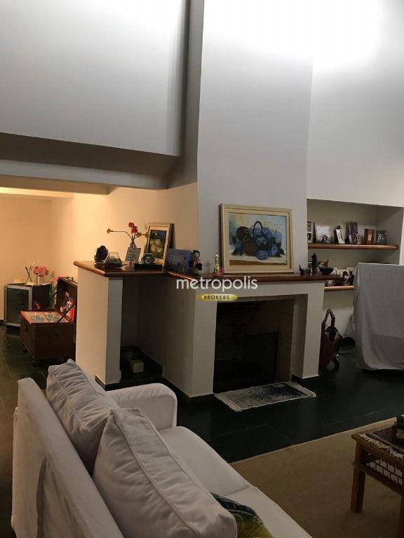 Sobrado à venda e aluguel com 4 quartos, 613m² - Foto 8