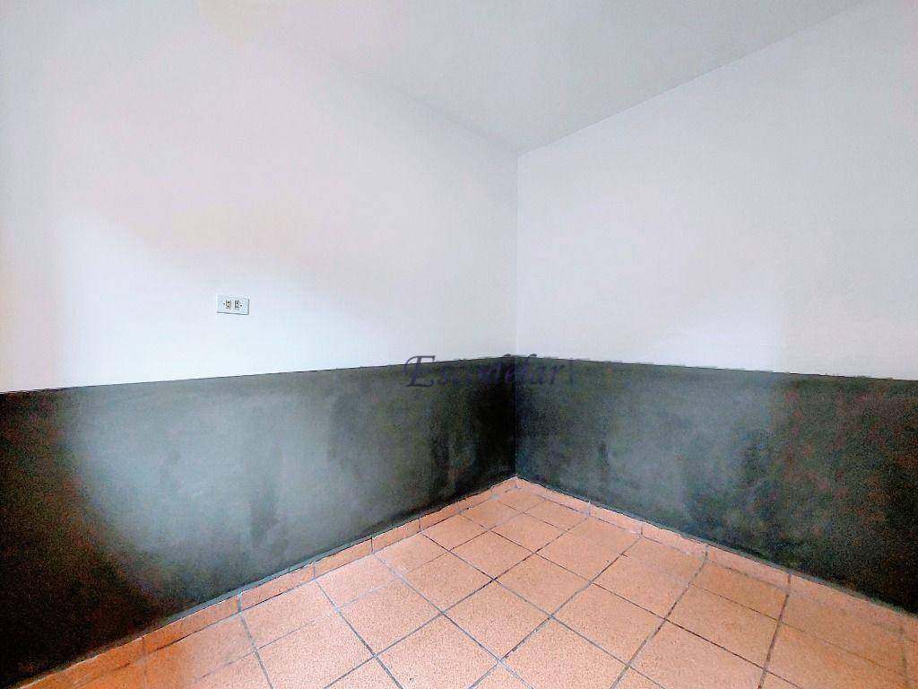 Sobrado para alugar com 3 quartos, 320m² - Foto 33