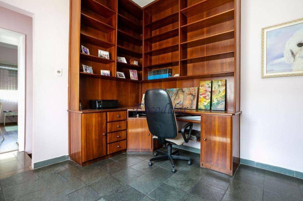 Sobrado à venda com 3 quartos, 220m² - Foto 20