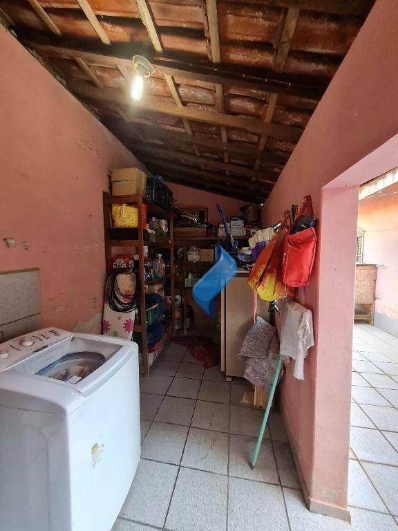 Casa à venda com 3 quartos, 161m² - Foto 35