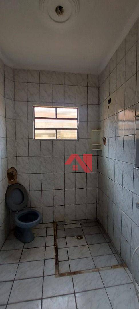 Casa à venda com 3 quartos, 180m² - Foto 6