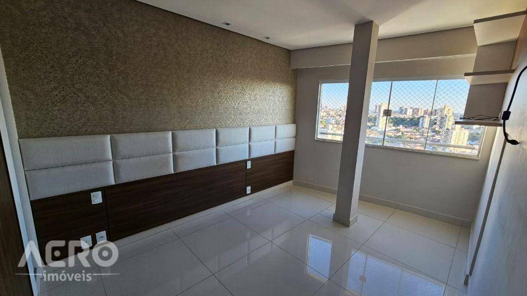 Apartamento para alugar com 3 quartos, 180m² - Foto 32