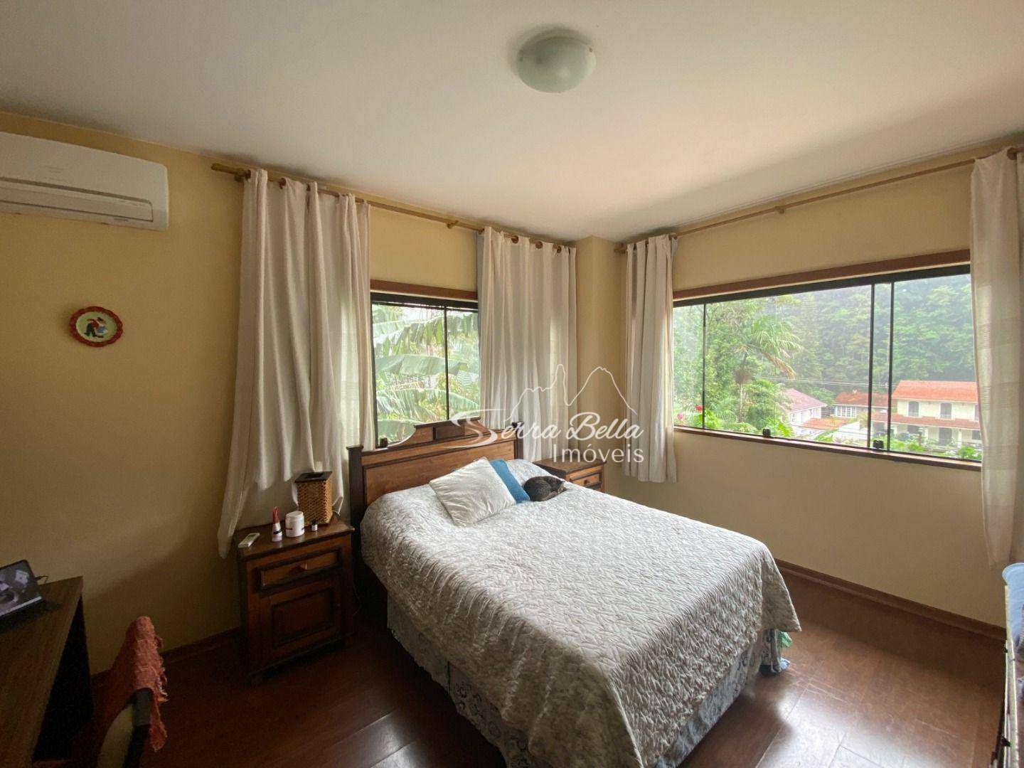 Casa de Condomínio à venda com 4 quartos, 270m² - Foto 22