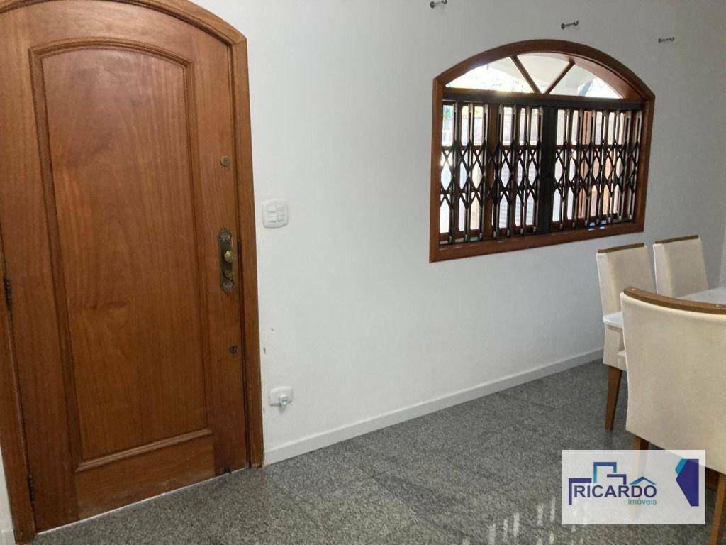 Casa à venda e aluguel com 3 quartos, 298m² - Foto 15