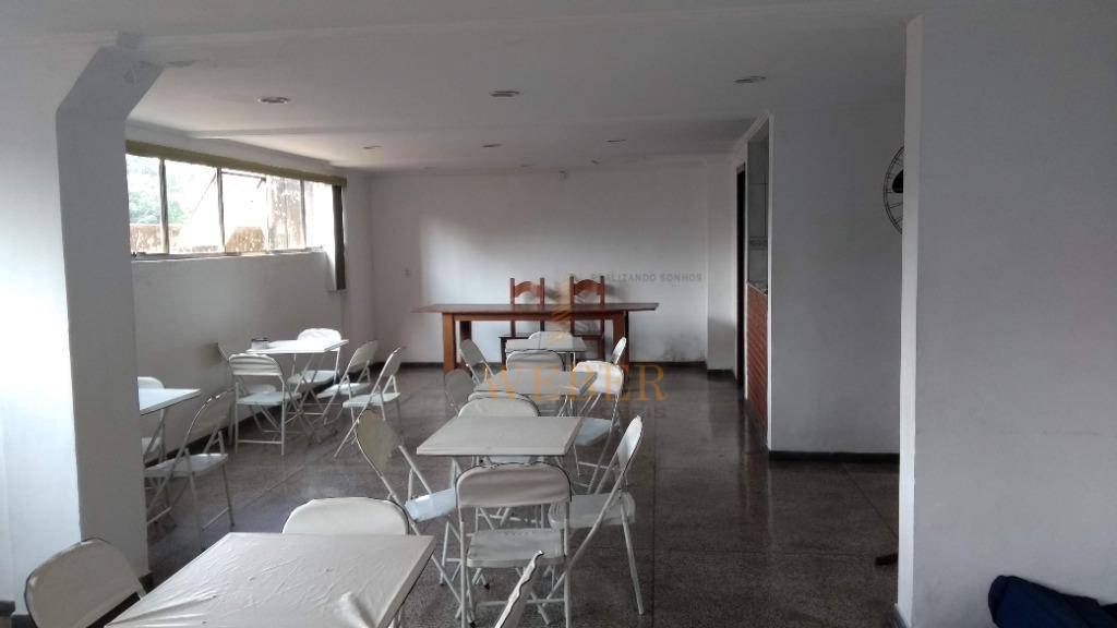 Apartamento à venda com 2 quartos, 55m² - Foto 34