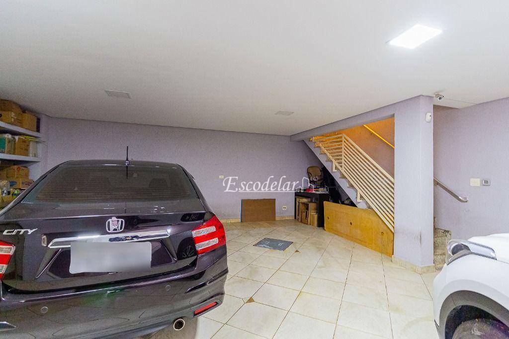 Sobrado à venda com 4 quartos, 380m² - Foto 64