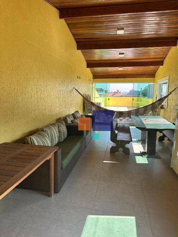 Sobrado à venda com 3 quartos, 340m² - Foto 54