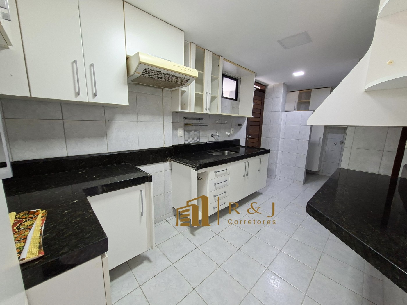 Apartamento para alugar com 3 quartos, 84m² - Foto 10