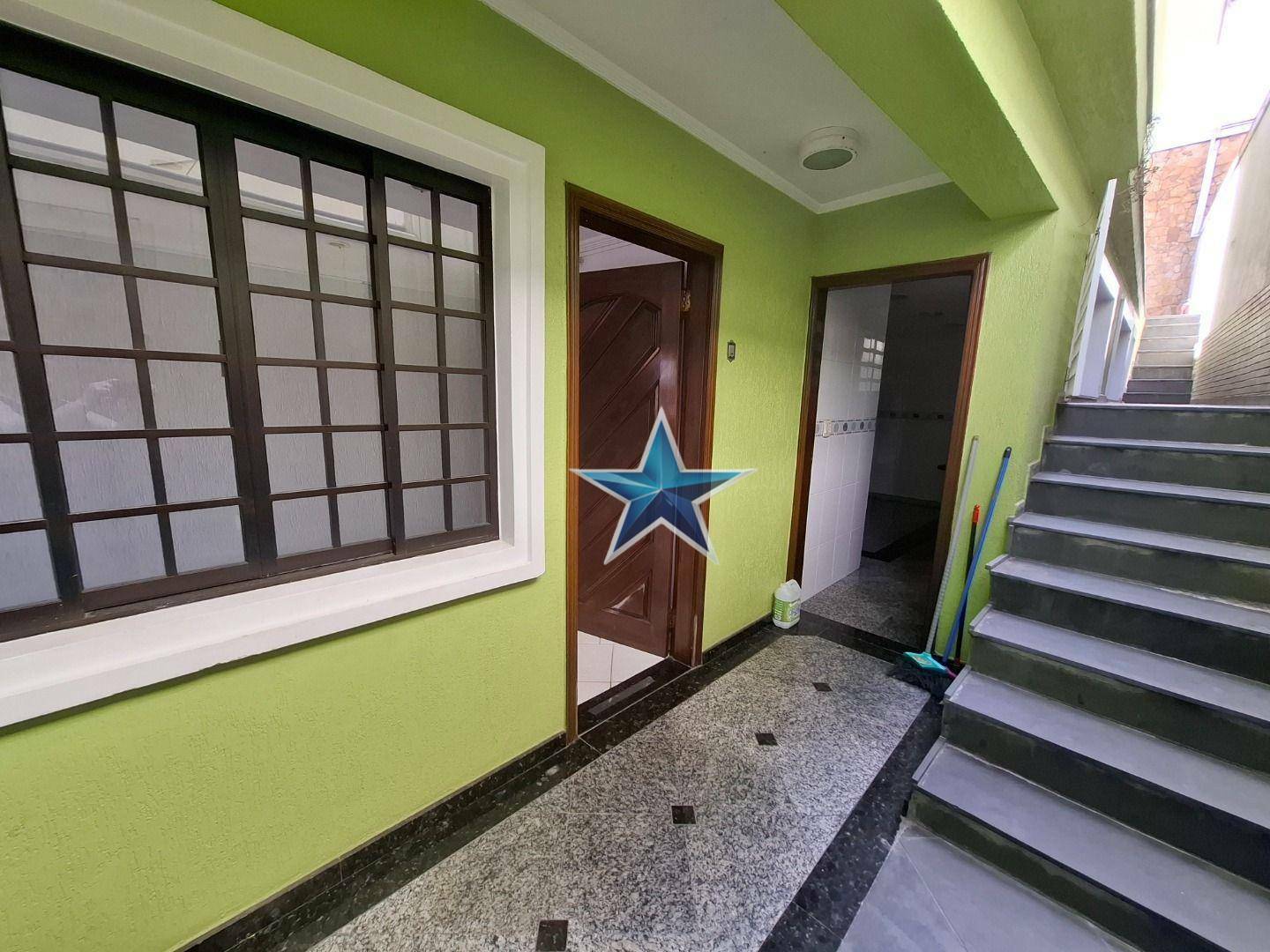 Sobrado à venda e aluguel com 3 quartos, 223M2 - Foto 33