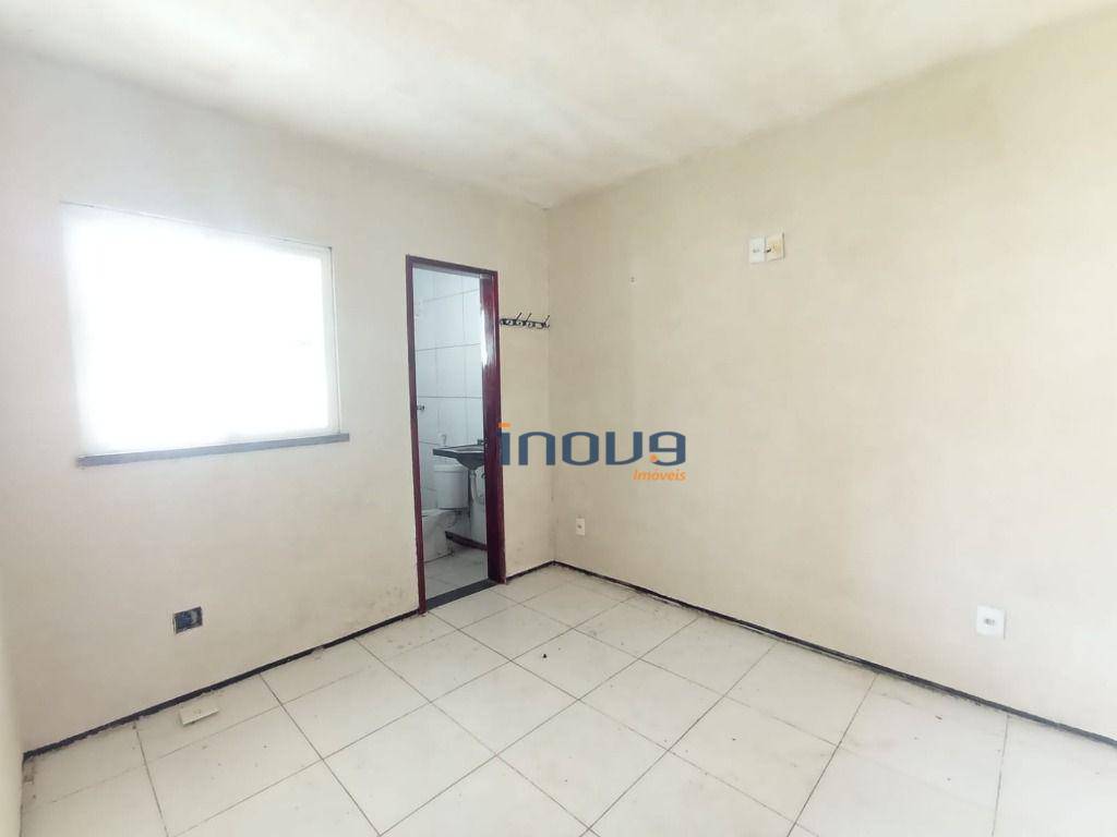 Casa para alugar com 2 quartos, 60m² - Foto 5
