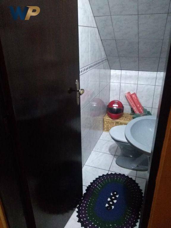 Sobrado à venda com 2 quartos, 182m² - Foto 5