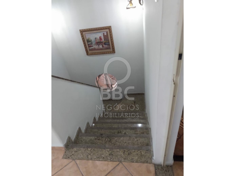 Sobrado à venda com 2 quartos, 204m² - Foto 11