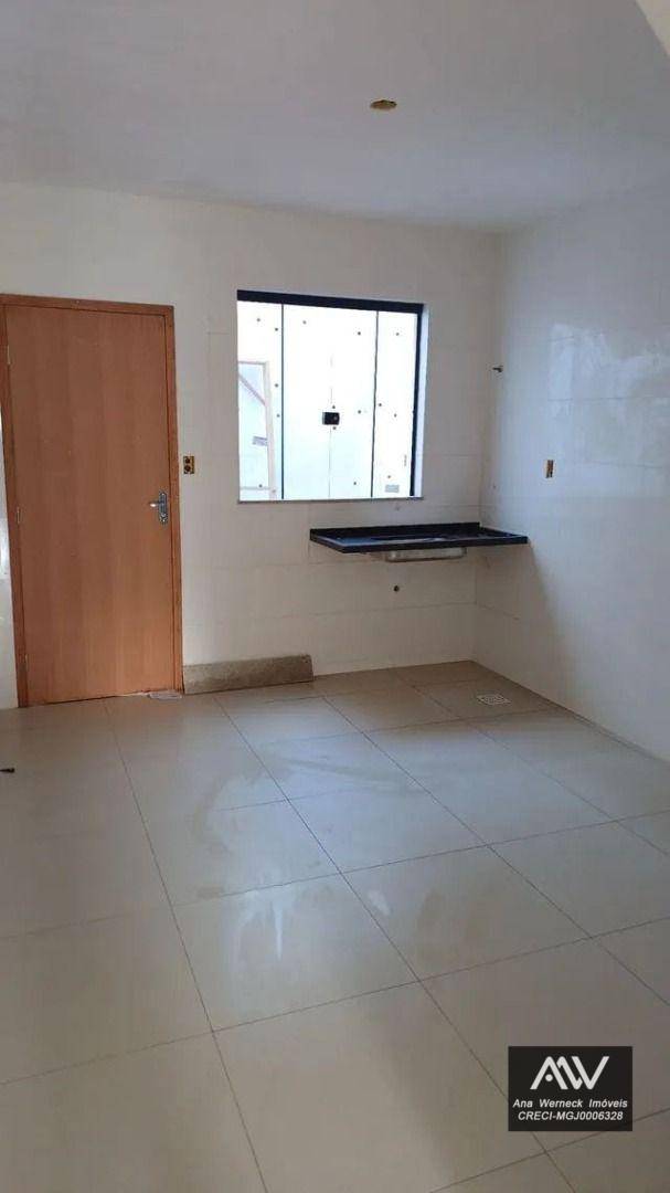 Casa à venda com 2 quartos, 84m² - Foto 6