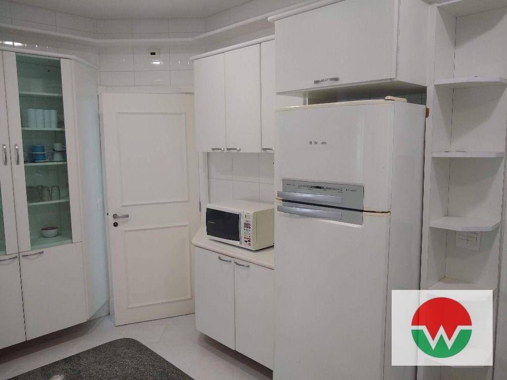 Casa de Condomínio à venda com 4 quartos, 320m² - Foto 8